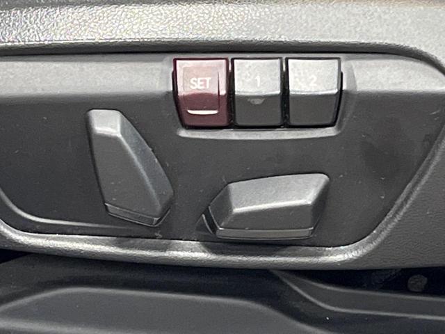 Ｘ１ ｘＤｒｉｖｅ　１８ｄ　ｘライン　ハイラインパッケージ　コンフォートパッケージ　ＯＰ１９インチアルミ　純正ナビ　リアビューカメラ　パークディスタンスコントロール　コンフォートアクセス　ミラーＥＴＣ　ドライビングアシスト　ルーフレール（6枚目）