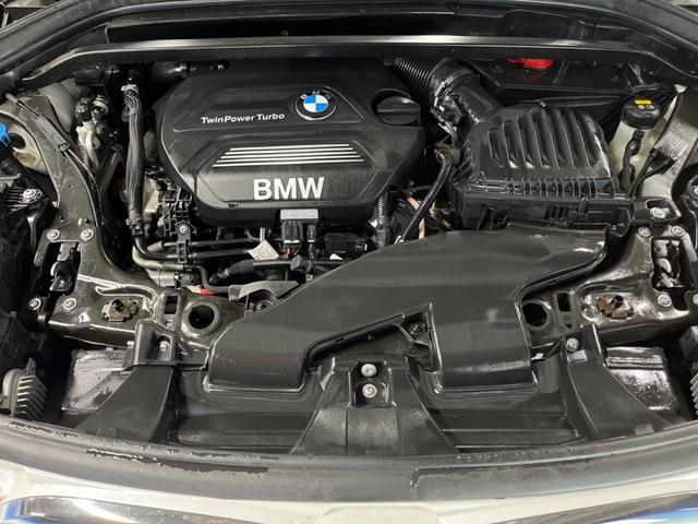 Ｘ１ ｘＤｒｉｖｅ　１８ｄ　ｘライン　ハイラインパッケージ　コンフォートパッケージ　ＯＰ１９インチアルミ　純正ナビ　リアビューカメラ　パークディスタンスコントロール　コンフォートアクセス　ミラーＥＴＣ　ドライビングアシスト　ルーフレール（19枚目）