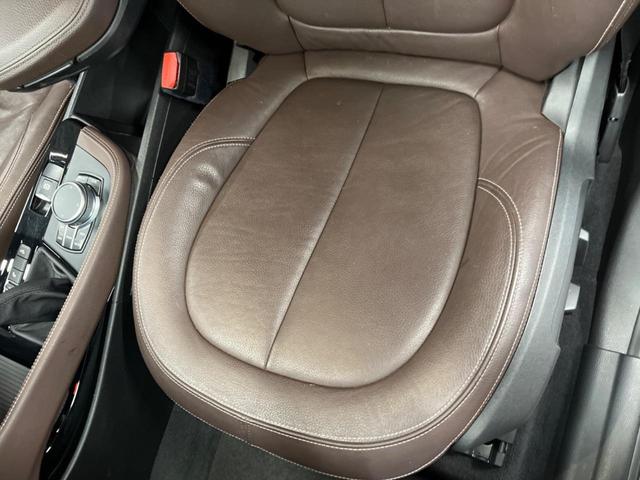 Ｘ１ ｘＤｒｉｖｅ　１８ｄ　ｘライン　ハイラインパッケージ　コンフォートパッケージ　ＯＰ１９インチアルミ　純正ナビ　リアビューカメラ　パークディスタンスコントロール　コンフォートアクセス　ミラーＥＴＣ　ドライビングアシスト　ルーフレール（28枚目）