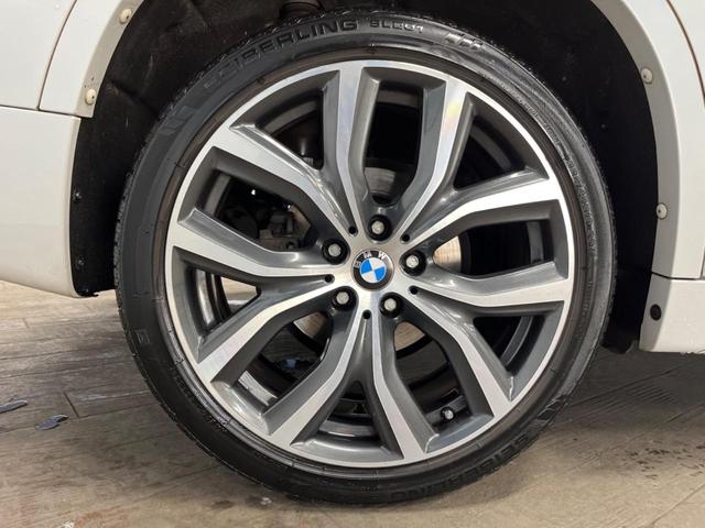 Ｘ１ ｘＤｒｉｖｅ　１８ｄ　ｘライン　ハイラインパッケージ　コンフォートパッケージ　ＯＰ１９インチアルミ　純正ナビ　リアビューカメラ　パークディスタンスコントロール　コンフォートアクセス　ミラーＥＴＣ　ドライビングアシスト　ルーフレール（36枚目）