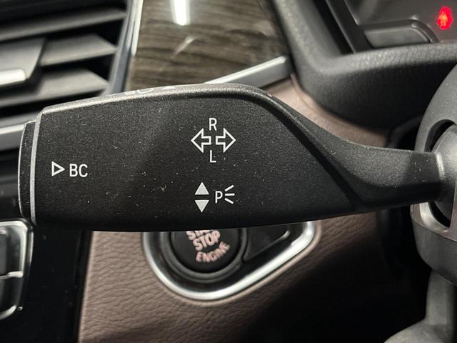 Ｘ１ ｘＤｒｉｖｅ　１８ｄ　ｘライン　ハイラインパッケージ　コンフォートパッケージ　ＯＰ１９インチアルミ　純正ナビ　リアビューカメラ　パークディスタンスコントロール　コンフォートアクセス　ミラーＥＴＣ　ドライビングアシスト　ルーフレール（58枚目）