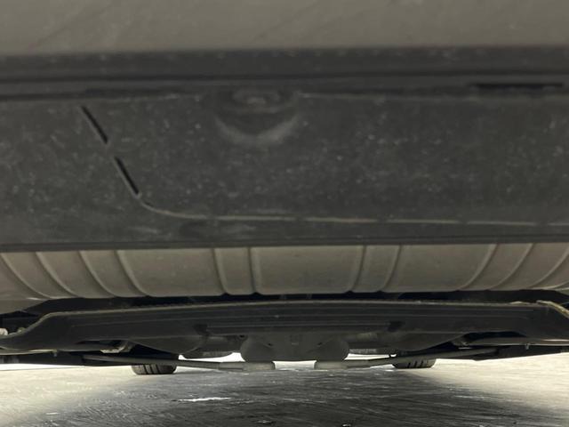 ７シリーズ ７５０Ｌｉ　Ｍスポーツ　リアコンフォートパッケージプラス　サンルーフ　純正ナビ　全周囲カメラ　全席シートヒーター＆ベンチレーション　ｈａｒｍａｎ／ｋａｒｄｏｎ　リアコンフォートシート　マルチディスプレイメーター　ＥＴＣ（20枚目）