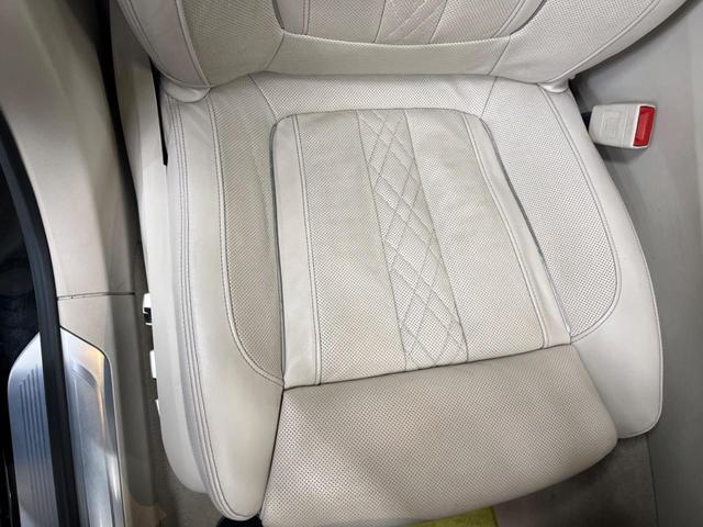 ７シリーズ ７５０Ｌｉ　Ｍスポーツ　リアコンフォートパッケージプラス　サンルーフ　純正ナビ　全周囲カメラ　全席シートヒーター＆ベンチレーション　ｈａｒｍａｎ／ｋａｒｄｏｎ　リアコンフォートシート　マルチディスプレイメーター　ＥＴＣ（27枚目）