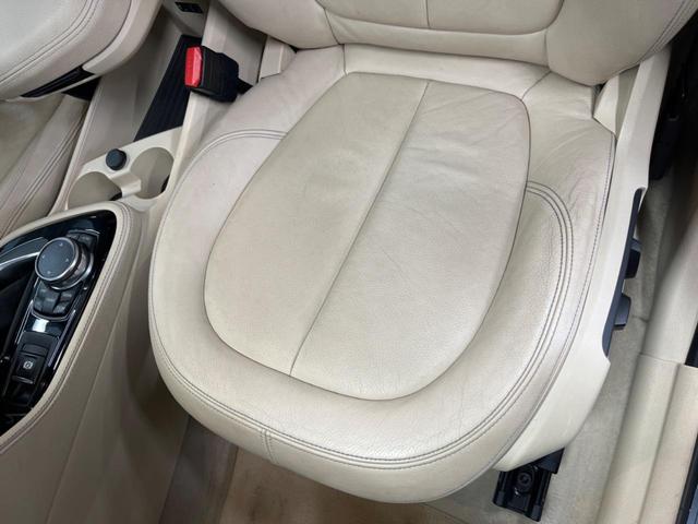 ２シリーズ ２１８ｄアクティブツアラー　ラグジュアリー　パーキングサポートパッケージ　コンフォートパッケージ　純正ナビ　ベージュ革シート　シートヒーター　パワーシート　ルームミラーＥＴＣ　ＬＥＤヘッドランプ　ドライビングアシスト　木目調インパネ　禁煙車（28枚目）