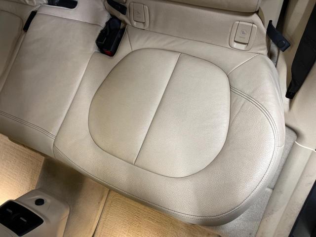 ２シリーズ ２１８ｄアクティブツアラー　ラグジュアリー　パーキングサポートパッケージ　コンフォートパッケージ　純正ナビ　ベージュ革シート　シートヒーター　パワーシート　ルームミラーＥＴＣ　ＬＥＤヘッドランプ　ドライビングアシスト　木目調インパネ　禁煙車（30枚目）