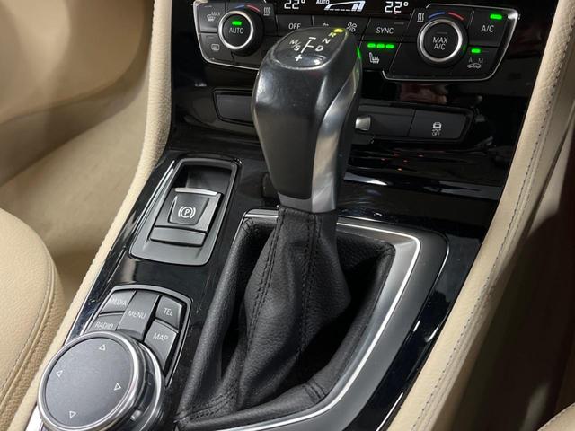 ２シリーズ ２１８ｄアクティブツアラー　ラグジュアリー　パーキングサポートパッケージ　コンフォートパッケージ　純正ナビ　ベージュ革シート　シートヒーター　パワーシート　ルームミラーＥＴＣ　ＬＥＤヘッドランプ　ドライビングアシスト　木目調インパネ　禁煙車（46枚目）