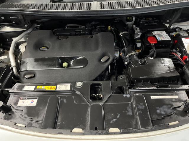 ５００８ ＧＴ　ブルーＨＤｉ　ファーストクラスパッケージ　パノラミックサンルーフ　Ａｐｐｌｅｃａｒｐｌａｙ　７人乗り　シートヒーター　パワーシート　３６０度ビジョン　純正１８インチアルミ　パワーバックドア　スポーツモード　ＥＴＣ（20枚目）