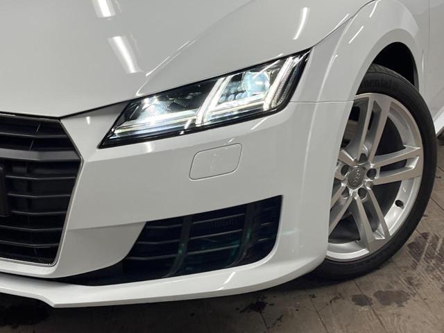 ＴＴクーペ ２．０ＴＦＳＩ　クワトロ　バーチャルコックピット　パーキングシステム　アドバンスドキー　ＬＥＤヘッドランプ　パワーシート　純正１８インチアルミ　ダイナミックターンインジケーター　革巻きステアリング　オートエアコン　ＥＴＣ（13枚目）