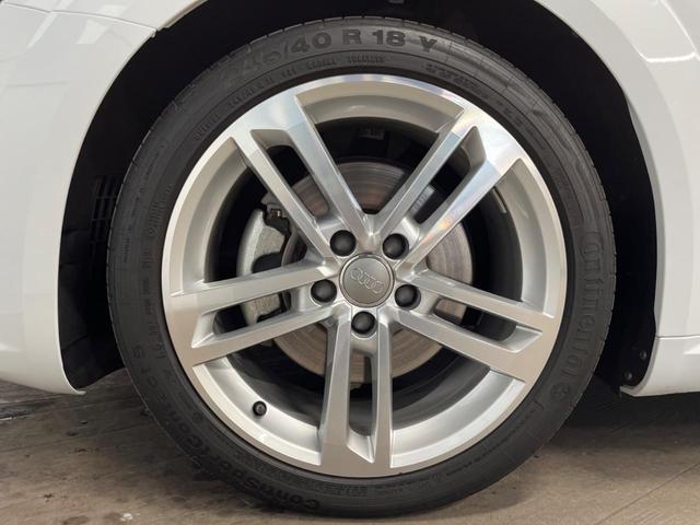 ＴＴクーペ ２．０ＴＦＳＩ　クワトロ　バーチャルコックピット　パーキングシステム　アドバンスドキー　ＬＥＤヘッドランプ　パワーシート　純正１８インチアルミ　ダイナミックターンインジケーター　革巻きステアリング　オートエアコン　ＥＴＣ（36枚目）