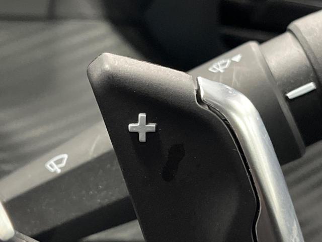 ●ステアリングパドルシフト：クイックなシフト操作が可能！レスポンスが高く、あなたのギア変速にしっかりとついてきてくれます！お車と一体となれる装備です。