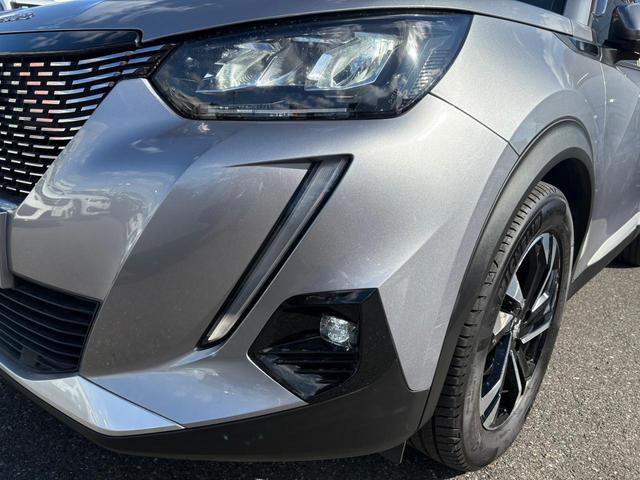 ●ＬＥＤヘッドライト：夜間走行時も良好な視界を確保し安心して運転できる高輝度ＬＥＤヘッドライトを装備！点灯速度が早く、消費電力も抑えられています。