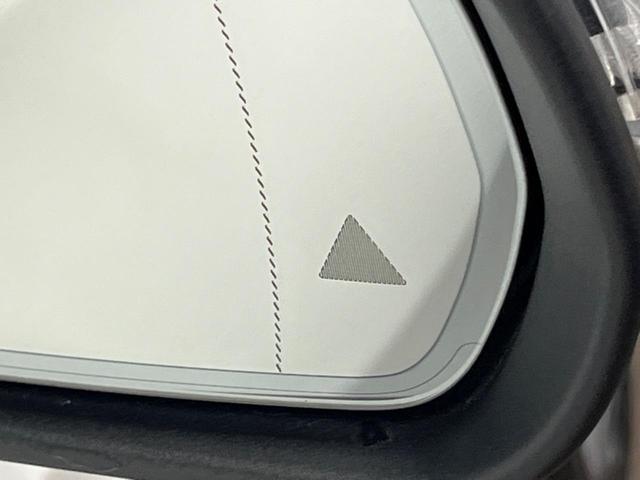 Cクラスステーションワゴン C220d ステーションワゴンローレウスエディション パノラミックスライディングルーフ レーダーセーフティパッケージ 純正ナビ フルセグ バックカメラ 黒革シート シートヒーター パワーシート パワーバックドア LEDヘッドライト LEDフォグライト(6枚目)