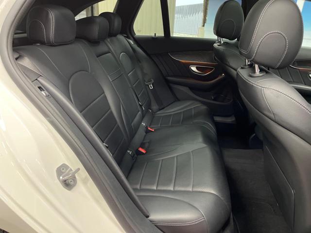 Cクラスステーションワゴン C220d ステーションワゴンローレウスエディション パノラミックスライディングルーフ レーダーセーフティパッケージ 純正ナビ フルセグ バックカメラ 黒革シート シートヒーター パワーシート パワーバックドア LEDヘッドライト LEDフォグライト(10枚目)