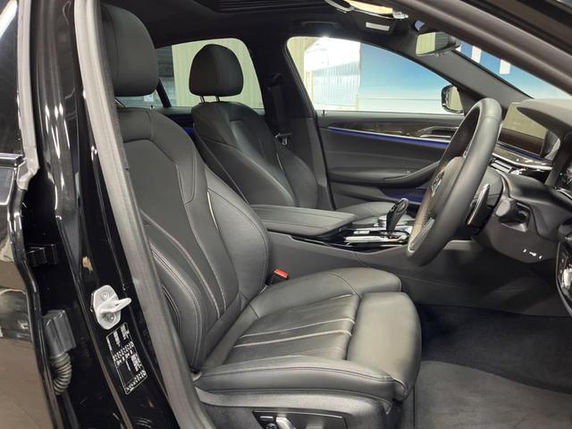 ５シリーズ ５３０ｉ　Ｍスポーツ　セレクトパッケージ　パーキングアシストプラス　ドライビングアシストプラス　純正ナビ　フルセグ　黒革シート　シートヒーター　パワーシート　パワーバックドア　ＬＥＤヘッドライト　ＬＥＤフォグライト　ＥＴＣ（9枚目）