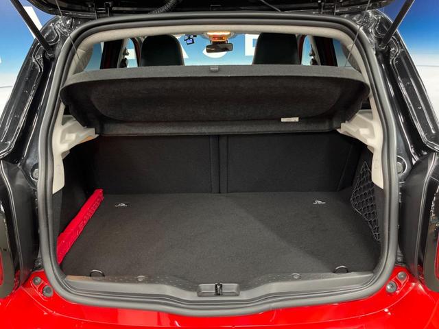 スマートフォーフォー BRABUS スポーツ ガラスルーフ ナビ バックカメラ レーンキーピングアシスト パークディスタンスコントロール フルセグ Bluetooth 黒革シート シートヒーター LEDヘッドライト オートエアコン ETC 禁煙車(12枚目)