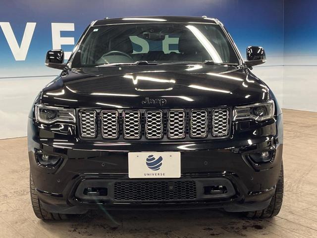 ジープ・グランドチェロキー アルティテュード 純正ナビ 地デジ リアビューカメラ 革/スエードコンビシート 純正20インチブラック塗装アルミ HIDヘッドランプ パワーシート シートヒーター スマートキー ETC(15枚目)