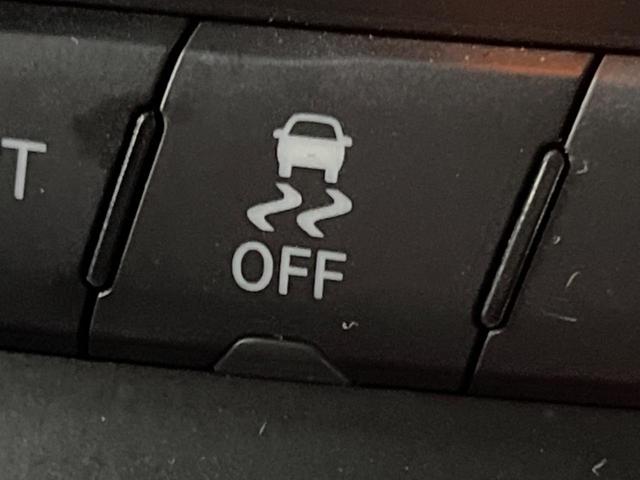 ジープ・グランドチェロキー アルティテュード 純正ナビ 地デジ リアビューカメラ 革/スエードコンビシート 純正20インチブラック塗装アルミ HIDヘッドランプ パワーシート シートヒーター スマートキー ETC(47枚目)