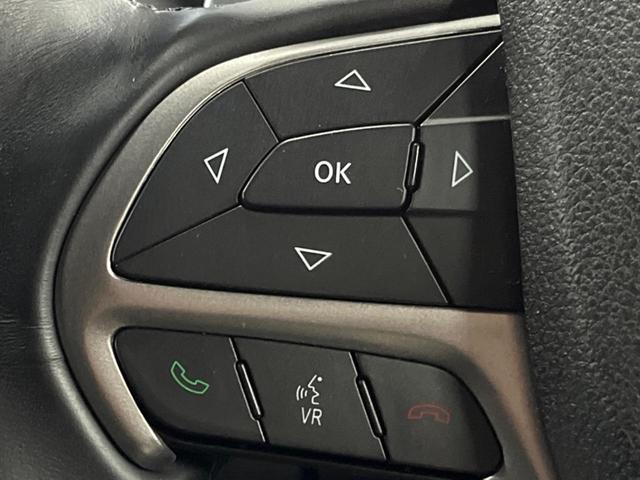 ジープ・グランドチェロキー アルティテュード 純正ナビ 地デジ リアビューカメラ 革/スエードコンビシート 純正20インチブラック塗装アルミ HIDヘッドランプ パワーシート シートヒーター スマートキー ETC(54枚目)