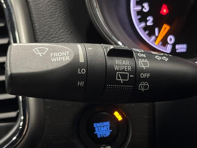 ジープ・グランドチェロキー アルティテュード 純正ナビ 地デジ リアビューカメラ 革/スエードコンビシート 純正20インチブラック塗装アルミ HIDヘッドランプ パワーシート シートヒーター スマートキー ETC(56枚目)