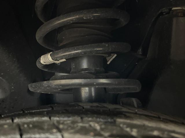 Ｘ３ ｘＤｒｉｖｅ　２０ｄ　Ｍスポーツハイラインパッケージ　セレクトパッケージ（パノラマサンルーフ／ｈａｒｍａｎｋａｒｄｏｎ）　ハイラインパッケージ（革シート／シートヒーター）　パーキングアシストプラス　ドライビングアシストプラス　純正ナビ　パワーバックドア（21枚目）