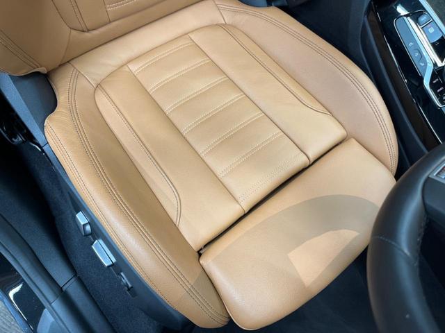 Ｘ３ ｘＤｒｉｖｅ　２０ｄ　Ｍスポーツハイラインパッケージ　セレクトパッケージ（パノラマサンルーフ／ｈａｒｍａｎｋａｒｄｏｎ）　ハイラインパッケージ（革シート／シートヒーター）　パーキングアシストプラス　ドライビングアシストプラス　純正ナビ　パワーバックドア（27枚目）