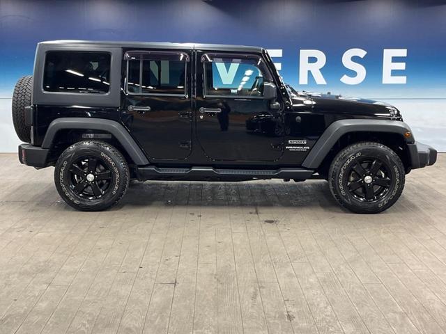 ジープ・ラングラーアンリミテッド スポーツ クルーズコントロール SDナビ フルセグTV Bluetooth ブラックハードトップ 禁煙車 純正17インチアルミ オートエアコン LEDヘッドライト フロントリアフォグランプ ETC(22枚目)