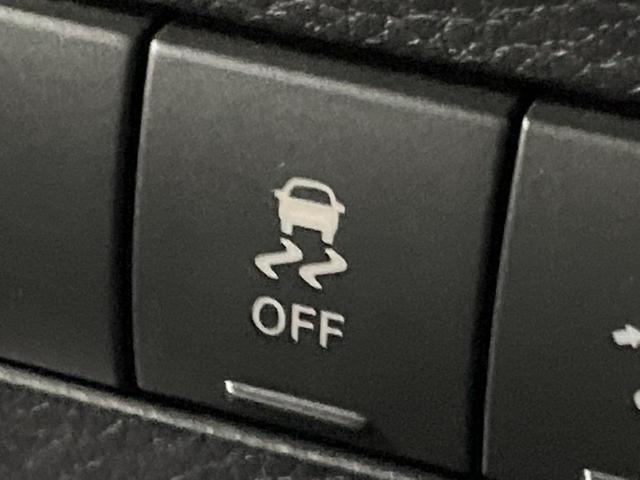 ジープ・ラングラーアンリミテッド スポーツ クルーズコントロール SDナビ フルセグTV Bluetooth ブラックハードトップ 禁煙車 純正17インチアルミ オートエアコン LEDヘッドライト フロントリアフォグランプ ETC(43枚目)