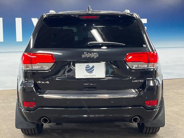 ジープ・グランドチェロキー リミテッド　純正ナビ　フルセグ　フロント・サイド・バックカメラ　エアサスペンション　パークアシスト　黒革シート　シートヒーター　パワーシート　パワーバックドア　オートハイビーム　フォグライト　オートエアコン（16枚目）