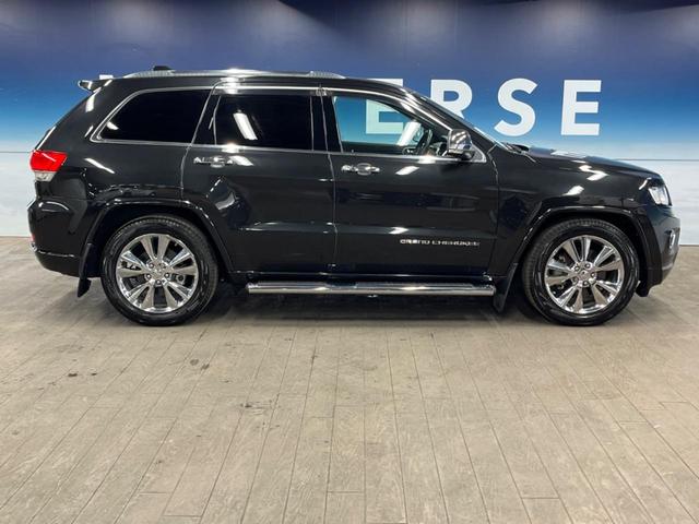 ジープ・グランドチェロキー リミテッド　純正ナビ　フルセグ　フロント・サイド・バックカメラ　エアサスペンション　パークアシスト　黒革シート　シートヒーター　パワーシート　パワーバックドア　オートハイビーム　フォグライト　オートエアコン（24枚目）