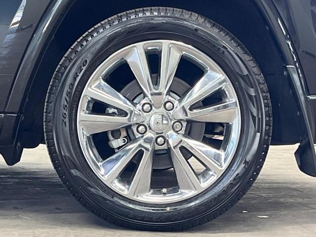 ジープ・グランドチェロキー リミテッド　純正ナビ　フルセグ　フロント・サイド・バックカメラ　エアサスペンション　パークアシスト　黒革シート　シートヒーター　パワーシート　パワーバックドア　オートハイビーム　フォグライト　オートエアコン（34枚目）