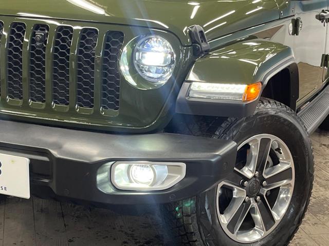 ジープ・ラングラーアンリミテッド サハラ　純正ナビ　Ａｐｐｌｅｃａｒｐｌａｙ　フルセグ　フロント・サイド・バックカメラ　アダプティブクルーズコントロール　ブラインドスポットアシスト　黒革シート　シートヒーター　デュアルオートエアコン　ＥＴＣ（14枚目）