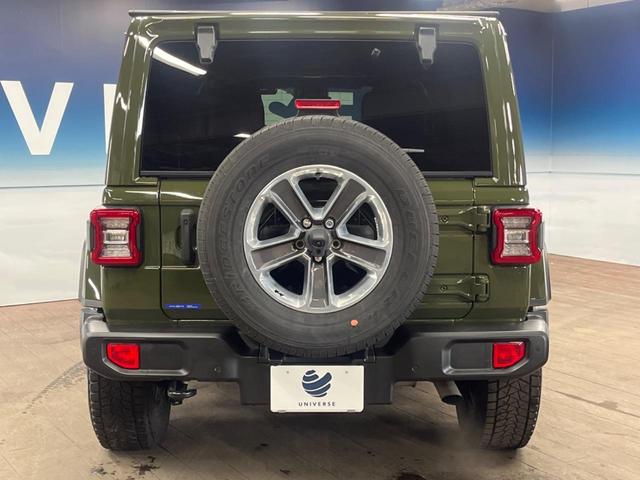 ジープ・ラングラーアンリミテッド サハラ　純正ナビ　Ａｐｐｌｅｃａｒｐｌａｙ　フルセグ　フロント・サイド・バックカメラ　アダプティブクルーズコントロール　ブラインドスポットアシスト　黒革シート　シートヒーター　デュアルオートエアコン　ＥＴＣ（17枚目）