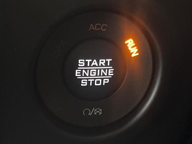 ジープ・ラングラーアンリミテッド サハラ　純正ナビ　Ａｐｐｌｅｃａｒｐｌａｙ　フルセグ　フロント・サイド・バックカメラ　アダプティブクルーズコントロール　ブラインドスポットアシスト　黒革シート　シートヒーター　デュアルオートエアコン　ＥＴＣ（52枚目）