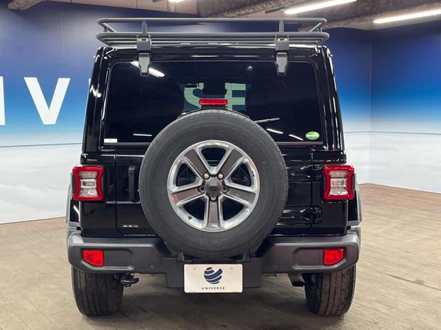 ジープ・ラングラーアンリミテッド サハラ　純正ナビ　フルセグ　Ａｐｐｌｅｃａｒｐｌａｙ　フロント・サイド・バックカメラ　アダプティブクルーズコントロール　パークセンサー　黒革シート　シートヒーター　ＬＥＤヘッドライト　ＬＥＤフォグライト（16枚目）