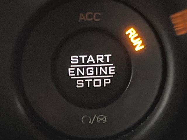 ジープ・ラングラーアンリミテッド サハラ　純正ナビ　フルセグ　Ａｐｐｌｅｃａｒｐｌａｙ　フロント・サイド・バックカメラ　アダプティブクルーズコントロール　パークセンサー　黒革シート　シートヒーター　ＬＥＤヘッドライト　ＬＥＤフォグライト（44枚目）