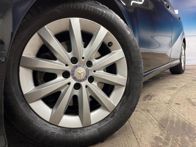 Ｂクラス Ｂ１８０　ベーシックパッケージプラス　レーダーセーフティパッケージ　純正ナビ　地デジ　リアビューカメラ　パークトロニック　純正１６インチアルミ　シートヒーター　ＬＥＤヘッドランプ　キーレスゴー　ＥＴＣ　禁煙車（14枚目）