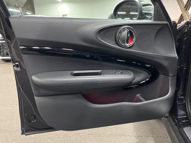 ＭＩＮＩ クーパーＳＤ　クラブマン　ペッパーＰＫＧ　ＵＪテールランプ　純正ナビゲーション　バックカメラ　Ｂｌｕｅｔｏｏｔｈ　パークディスタンスコントロール　アクティブクルーズコントロール　インテリジェントセーフティ　コンフォートアクセス（32枚目）