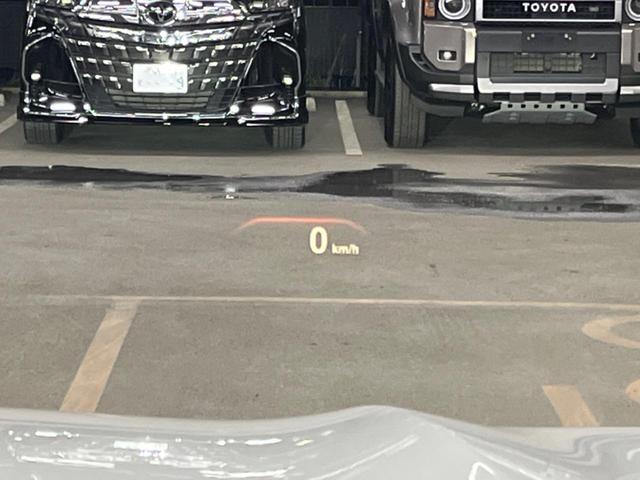 ���w�b�h�A�b�v�f�B�X�v���C�F���݂̑��x�⑖�s�����f�W�^���\���ŉ^�]�ȑO���̃K���X�ɓ��e�I�^�]���A���������炳���K�v�ȏ����m�F�ł���̂łƂ��Ă��֗��ň��S�I