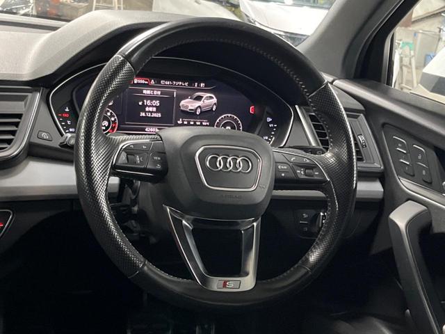 Ｑ５ ２．０ＴＦＳＩクワトロ　スポーツ　Ｓラインパッケージ　アシスタンスパッケージ　バーチャルコックピット　ＭＭＩ　フルセグ　全周囲カメラ　パークアシスト　アダプティブクルーズコントロール　サイドアシスト　パワーバックドア　Ｓ－Ｌｉｎｅスポーツシート（11枚目）