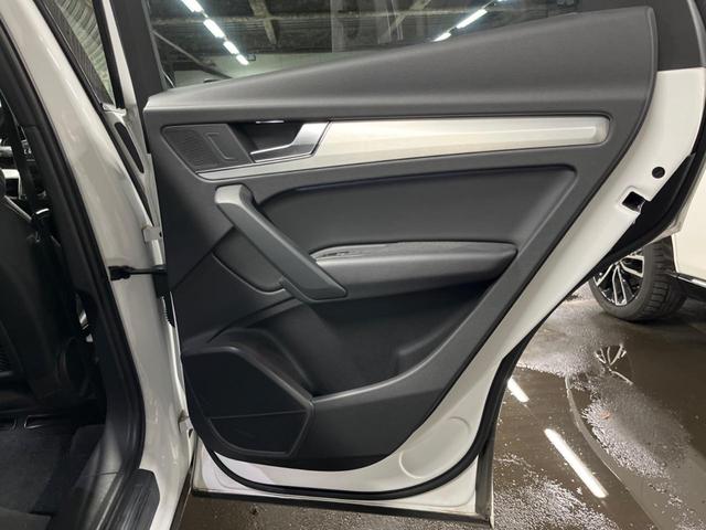 Ｑ５ ２．０ＴＦＳＩクワトロ　スポーツ　Ｓラインパッケージ　アシスタンスパッケージ　バーチャルコックピット　ＭＭＩ　フルセグ　全周囲カメラ　パークアシスト　アダプティブクルーズコントロール　サイドアシスト　パワーバックドア　Ｓ－Ｌｉｎｅスポーツシート（35枚目）