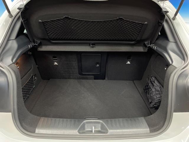 Aクラス A180 レーダーセーフティパッケージ ベーシックパッケージ 純正ナビ フルセグ バックカメラ パークトロニック シートヒーター LEDヘッドライト キーレスゴー 純正16インチアルミホイール ETC 禁煙車(12枚目)