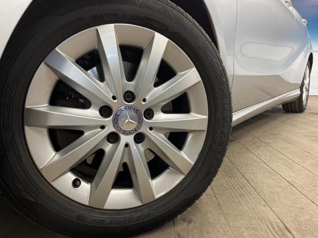 Aクラス A180 レーダーセーフティパッケージ ベーシックパッケージ 純正ナビ フルセグ バックカメラ パークトロニック シートヒーター LEDヘッドライト キーレスゴー 純正16インチアルミホイール ETC 禁煙車(14枚目)