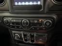 スポーツ　Ａｐｐｌｅｃａｒｐｌａｙ　フロント・サイド・バックカメラ　アダプティブクルーズコントロール　ブラインドスポットモニター　パーキングセンサー　ＬＥＤヘッドライト　ＬＥＤフォグライト　ダウンヒルアシスト（54枚目）