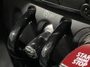 ＭＩＮＩ クーパーＳ　５ドア　純正ナビ　ＬＥＤヘッドライト　ＬＥＤフォグライト　デュアルオートエアコン　純正１６インチアルミホイール　Ｂｌｕｅｔｏｏｔｈ　ＥＴＣ　禁煙車　盗難防止装置　アイドリングストップ　横滑防止装置（8枚目）