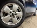 ●純正15インチアルミホイール:輸入車ならではの卓越した走りを支えるホイールと足回りです!日本車の走りに慣れている方にもぜひ体感して頂きたいほど、高いレベルでまとまっています!