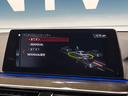 ５３０ｉ　Ｍスポーツ　イノベーションパッケージ　パーキングアシストプラス　ドライビングアシストプラス　純正ナビ　フルセグ　ブラック革シート　シートヒーター　パワーシート　デュアルオートエアコン　純正１９インチアルミホイール（50枚目）