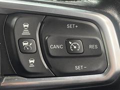 ���졼�������롼������ȥ����롧���μ֤Ȥμִֵ�Υ�����ˤȤ�Ĥġ�����®�٤Ǽ�ư���Ԥ��Ƥ���뼡����Υ��롼������ȥ����롪��˹�®ƻϩ�伫ư������ƻϩ�ǻ��Ѥ��������ʵ�ǽ�Ǥ��� 4