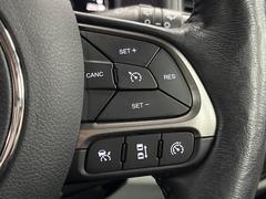 ���졼�������롼������ȥ����롧���μ֤Ȥμִֵ�Υ�����ˤȤ�Ĥġ�����®�٤Ǽ�ư���Ԥ��Ƥ���뼡����Υ��롼������ȥ����롪��˹�®ƻϩ�伫ư������ƻϩ�ǻ��Ѥ��������ʵ�ǽ�Ǥ��� 4