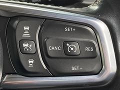 ���졼�������롼������ȥ����롧���μ֤Ȥμִֵ�Υ�����ˤȤ�Ĥġ�����®�٤Ǽ�ư���Ԥ��Ƥ���뼡����Υ��롼������ȥ����롪��˹�®ƻϩ�伫ư������ƻϩ�ǻ��Ѥ��������ʵ�ǽ�Ǥ��� 6