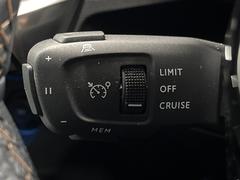 ���졼�������롼������ȥ����롧���μ֤Ȥμִֵ�Υ�����ˤȤ�Ĥġ�����®�٤Ǽ�ư���Ԥ��Ƥ���뼡����Υ��롼������ȥ����롪��˹�®ƻϩ�伫ư������ƻϩ�ǻ��Ѥ��������ʵ�ǽ�Ǥ��� 7